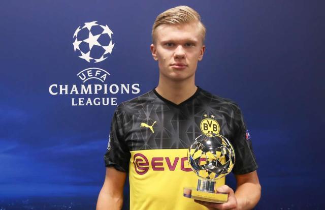 拜合拉木全场表现：接刘浩帆助攻破僵，脚后跟破门完成双响（拜合拉木闪耀全场：接刘浩帆妙传先拔头筹，脚后跟再下一城梅开二度）