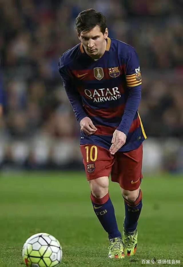 德媒：诺伊尔因为肠胃炎缺席了拜仁本周的训练（德媒：肠胃炎致诺伊尔无缘拜仁本周训练）