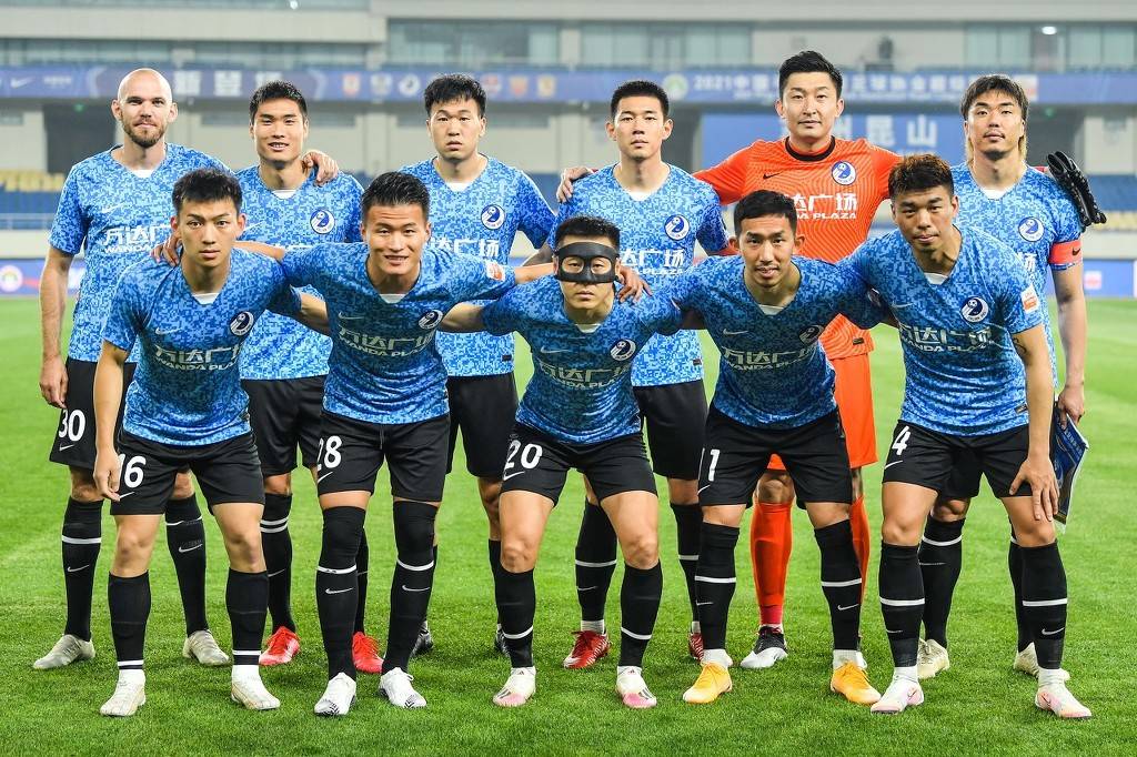 德甲战报：曼卡、斯基默破门，海登海姆2-1战胜弗赖堡